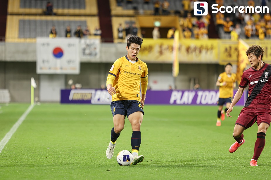 광주, 고베 원정에서 0-2 완패...유효 슈팅 0개